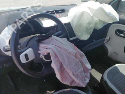Steering wheel RENAULT TWINGO III (BCM_, BCA_) 1.0 SCe 70 | BP24276586C49 - Image 3