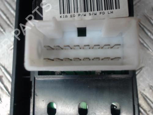Used Left front window switch Left front window switch KIA CEE'D Hatchback (ED) 2.0 CRDi 140 (140 hp) 24280616 24280616