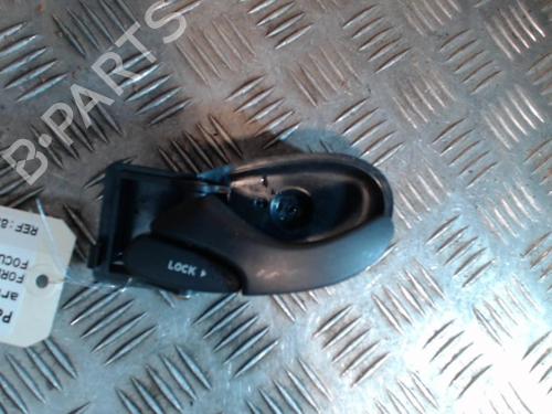 Venstre bak invendig håndtak FORD FOCUS I (DAW, DBW) 1.6 16V (100 hp) 24284543