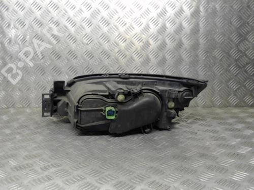 Used Right headlight Right headlight FORD MONDEO III (B5Y) 2.0 TDCi (130 hp) 24279749 24279749