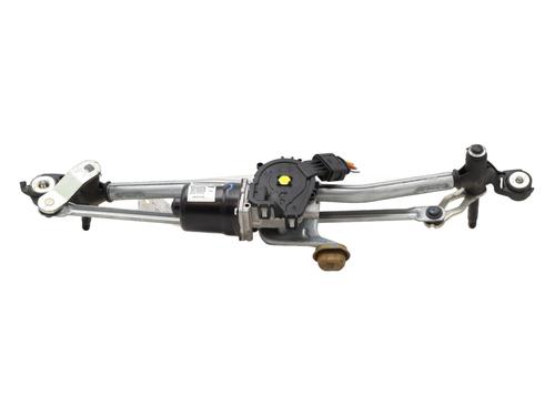 Used Front wiper motor Front wiper motor PEUGEOT 2008 II (UD_, US_, UY_, UJ_, UR_, UC_) 1.5 BlueHDI 130 (131 hp) 32371394 32371394