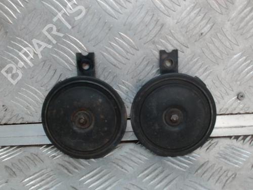 Used Horn HYUNDAI SANTA FÉ II (CM) 2.2 CRDi GLS 4x4 (150 hp) 24276042