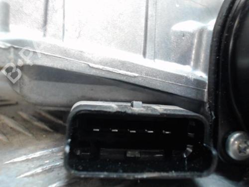 Used Front wiper motor Front wiper motor DS DS 5 (KF_) 2.0 BlueHDi 180 (180 hp) 24268929 24268929