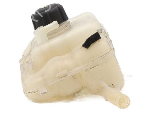 expansion-tank-renault-megane-iv-hatchback-b9amn_-2015-30885637 main image