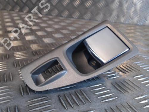 Used Rear left interior door handle LANCIA MUSA (350_) 1.4 (350.AXA11, 350.AXA1A) (95 hp) 24278777