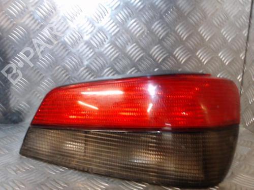 Used Right taillight PEUGEOT 306 Hatchback (7A, 7C, N3, N5) 2.0 HDI 90 (90 hp) 24273369