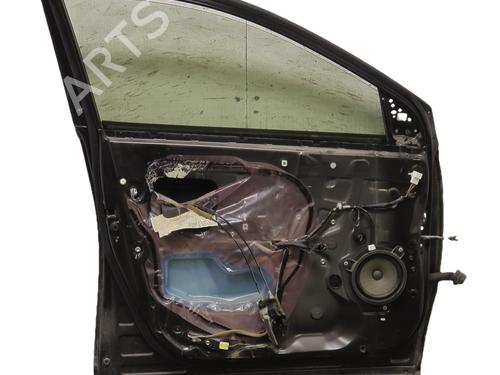 Used Left front door Left front door 38637812 38637812