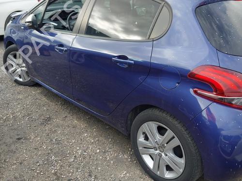 Used Left front door PEUGEOT 208 I (CA_, CC_) 1.6 HDi / BlueHDi 75 (75 hp) 24274637