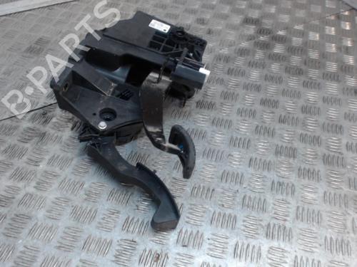 Used Pedal Pedal RENAULT TWINGO III (BCM_, BCA_) 1.0 SCe 70 (71 hp) 24279934 24279934