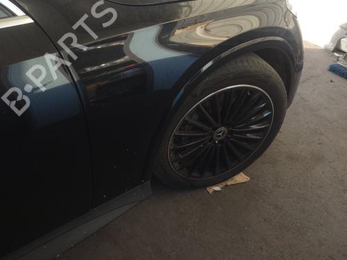 right-front-fenders-mercedes-benz-glc-coupe-c254-2022-30300168 main image