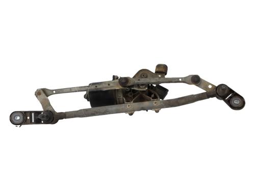 Used Front wiper motor Front wiper motor RENAULT CLIO III (BR0/1, CR0/1) 1.2 16V (BR02, BR0J, BR11, CR02, CR0J, CR11) (75 hp) 40501557 40501557