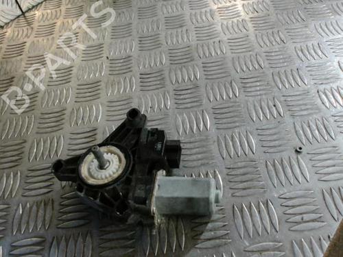 Rudehejsemotor bagstkærm højre MERCEDES-BENZ GLC (X253) 300 de 4-matic (253.911) (306 hp) 24264524