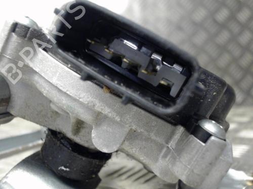 Used Front wiper motor Front wiper motor RENAULT CAPTUR I (J5_, H5_) 1.5 dCi 90 (J5N4, J5M5, J5MW, J5M6, J5AL, J5AJ) (90 hp) 24276876 24276876