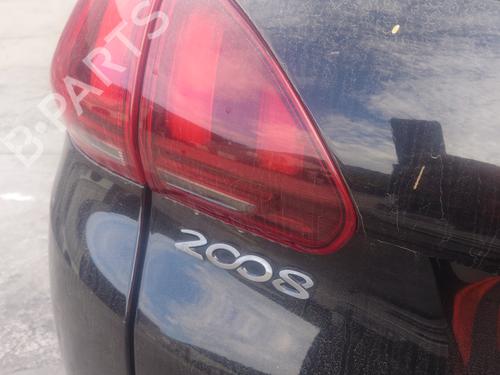 Venstre baglygte bagklap PEUGEOT 2008 I (CU_) 1.2 THP 110 / PureTech 110 (110 hp) 29387143