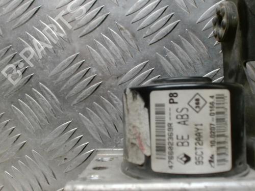 Used ABS pump RENAULT MEGANE III Hatchback (BZ0/1_, B3_) 1.5 dCi (BZ0C) (90 hp) 24282712