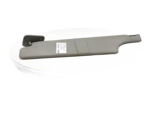 Used Left sun visor Left sun visor RENAULT MASTER II Van (FD) 2.5 dCi (FD01, FD0Y, FD21, FD2Y, FD31, FD71, FD7Y, FD81,... (146 hp) 33048021 33048021