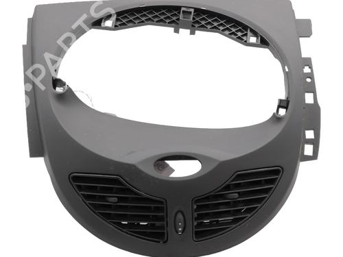 Used Air vent Air vent RENAULT TWINGO II (CN0_) 1.2 16V (CN04, CN0B) (75 hp) 26179525 26179525