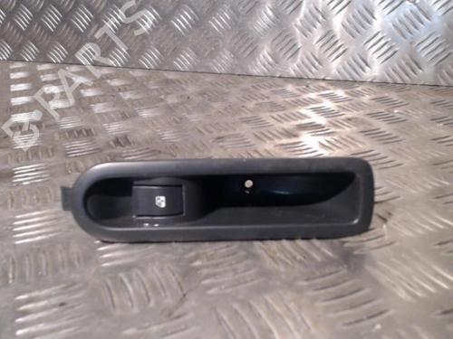 Used Left rear window switch RENAULT MEGANE II Estate (KM0/1_) 1.9 dCi (KMRG, KM1G, KM0G, KM2C) (120 hp) 24270440