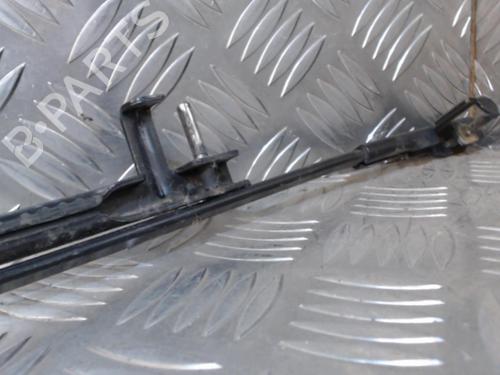 Used Front windshield wiper arm CITROËN XSARA (N1) 2.0 HDi 109 (109 hp) 24280996