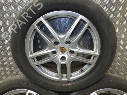 rim-porsche-cayenne-92a-2010-2011-2012-2013-2014-2015-2016-2017-2018-24282998 main image