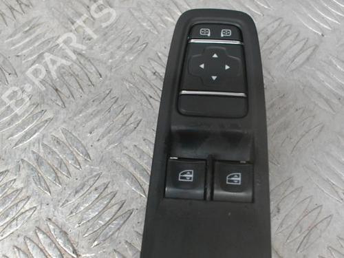 Used Left front window switch RENAULT CLIO IV (BH_) 1.5 dCi 75 (75 hp) 24275578