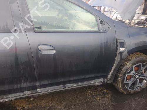 Used Right front door DACIA DUSTER (HM_) 1.5 dCi 110 (HMAB) (109 hp) 29387180