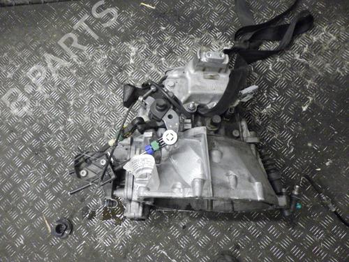 Gearbox PEUGEOT 308 III (FB_, FH_, FP_, F3_, FM_) BlueHDi 130 (FBYHZL, FBYHZT) | BP28155367M3 