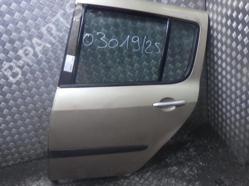 Puerta trasera izquierda RENAULT MODUS / GRAND MODUS (F/JP0_) 1.5 dCi (FP0D, JP0D) (82 hp) 30753164