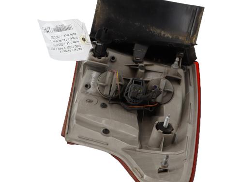 left-taillight-ford-focus-iii-turnier-2010-2011-2012-2013-2014-2015-2016-2017-2018-2019-2020-40250733 main image