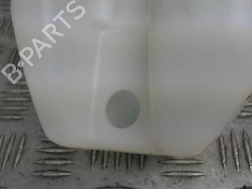 Used Windscreen washer tank PEUGEOT 208 I (CA_, CC_) 1.2 PureTech 82 (82 hp) 24282957