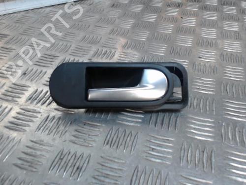 Used Front right interior door handle VW GOLF PLUS V (5M1, 521) 1.9 TDI (105 hp) 24278324