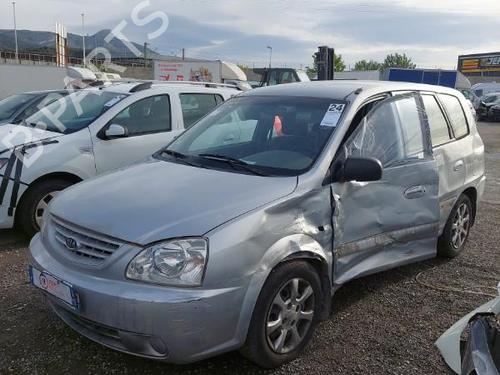 Right headlight KIA CARENS II MPV (FJ) 2.0 CRDi | BP24272667C29 