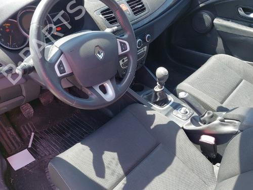 Left headlight RENAULT MEGANE III Hatchback (BZ0/1_, B3_) 1.5 dCi (BZ09, BZ0D, BZ1W, BZ29, BZ14) | BP24271321C28  - Image 7