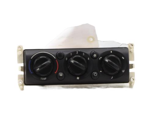 Used Climate control MINI MINI (R50, R53) Cooper (116 hp) 31175415