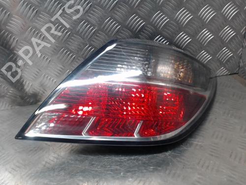 Right taillight OPEL ASTRA H GTC (A04) 1.7 CDTI (L08) | BP24282863C35 