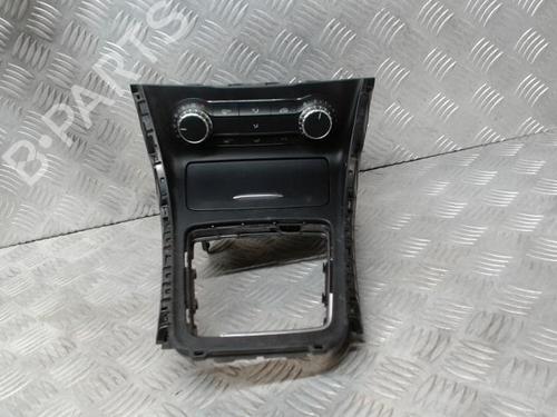 Used Climate control MERCEDES-BENZ GLA-CLASS (X156) GLA 200 CDI / d (156.908) (136 hp) 24275881