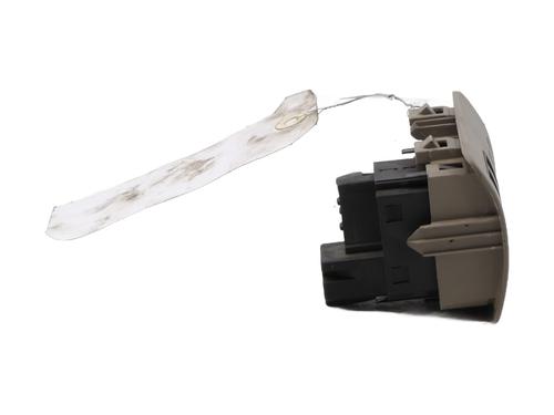 Headlight switch RENAULT CLIO III (BR0/1, CR0/1) 1.5 dCi (BR17, CR17) | BP28192599I24 