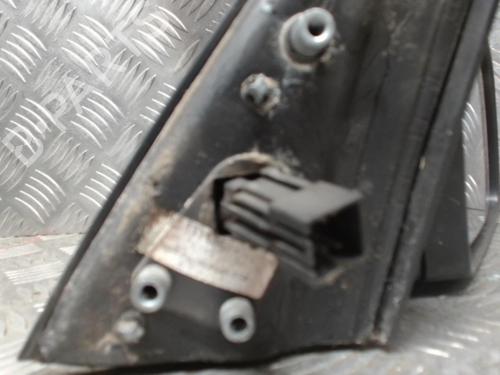 Used Right mirror OPEL MERIVA A MPV (X03) 1.3 CDTI (E75) (69 hp) 24282535