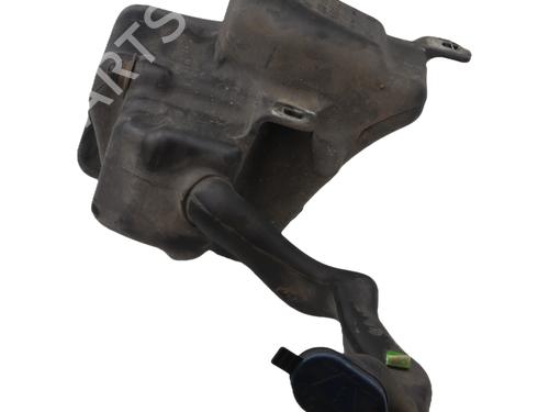 Used Windscreen washer tank Windscreen washer tank 37284608 37284608
