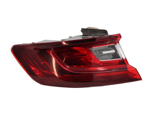 Used Left taillight RENAULT MEGANE IV Hatchback (B9A/M/N_) 1.5 dCi 110 (B9A3) (110 hp) 31293770