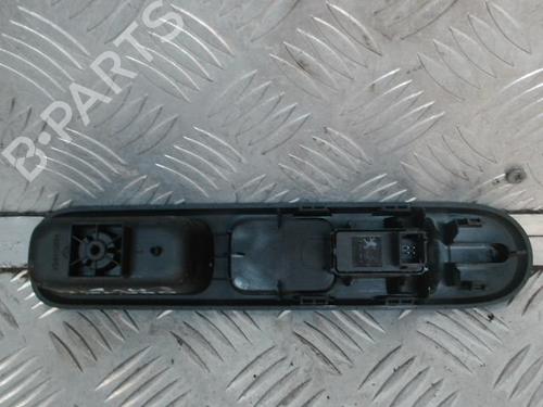 Used Right front window switch PEUGEOT 5008 (0U_, 0E_) 1.6 HDi (112 hp) 24276525