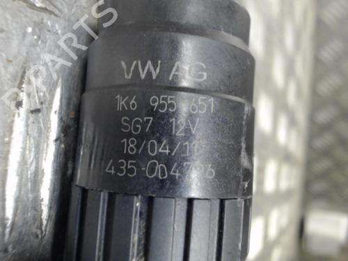 Used Washer pump Washer pump AUDI A1 (8X1, 8XK) 1.4 TFSI (122 hp) 24273244 24273244