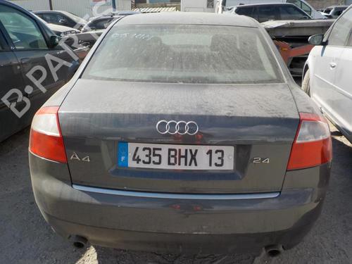 Left headlight AUDI A4 B6 (8E2) 2.4 | BP24268940C28 