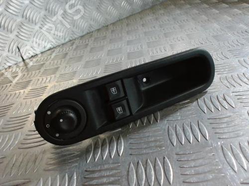 Used Left front window switch RENAULT TWINGO III (BCM_, BCA_) 1.0 SCe 70 (71 hp) 24271444