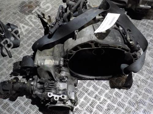 Used Gearbox Gearbox NISSAN X-TRAIL I (T30) 2.2 Di 4x4 (114 hp) 33415391 33415391