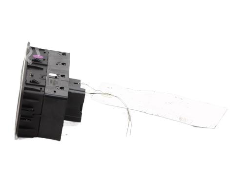 Switch RENAULT MEGANE IV Hatchback (B9A/M/N_) 1.5 dCi 110 (B9A3) | BP32299745I30