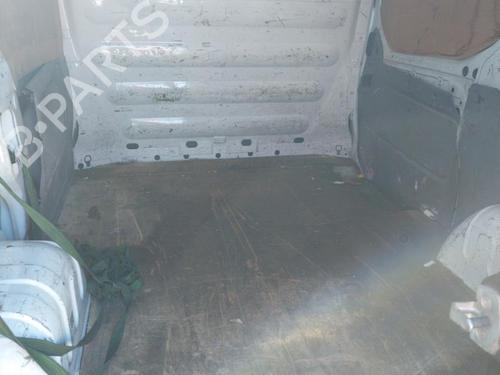 Left headlight RENAULT TRAFIC II Van (FL) 1.9 dCi 100 (FL0C, FL0K, FL0B) | BP24272151C28 - Image 10