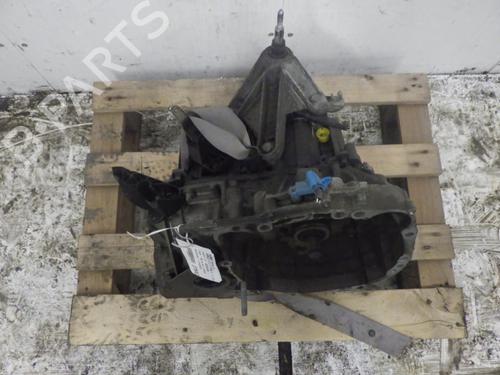 gearbox-renault-clio-iii-br01-cr01-2005-2006-2007-2008-2009-2010-2011-2012-2013-2014-31835584 main image