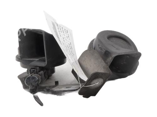 Used Horn Horn AUDI A1 Sportback (8XA, 8XF) 1.6 TDI (90 hp) 26326644 26326644