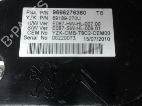 Used Instrument cluster PEUGEOT 5008 (0U_, 0E_) 2.0 HDi 150 / BlueHDi 150 (150 hp) 24273912